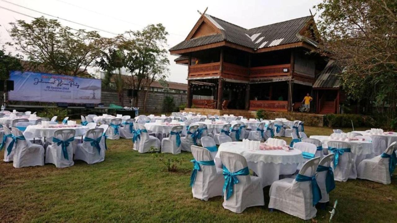 Ruen Thai Rim Haad Thang Kwian Eksteriør bilde